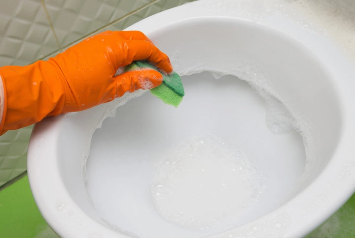 Toilette reinigen